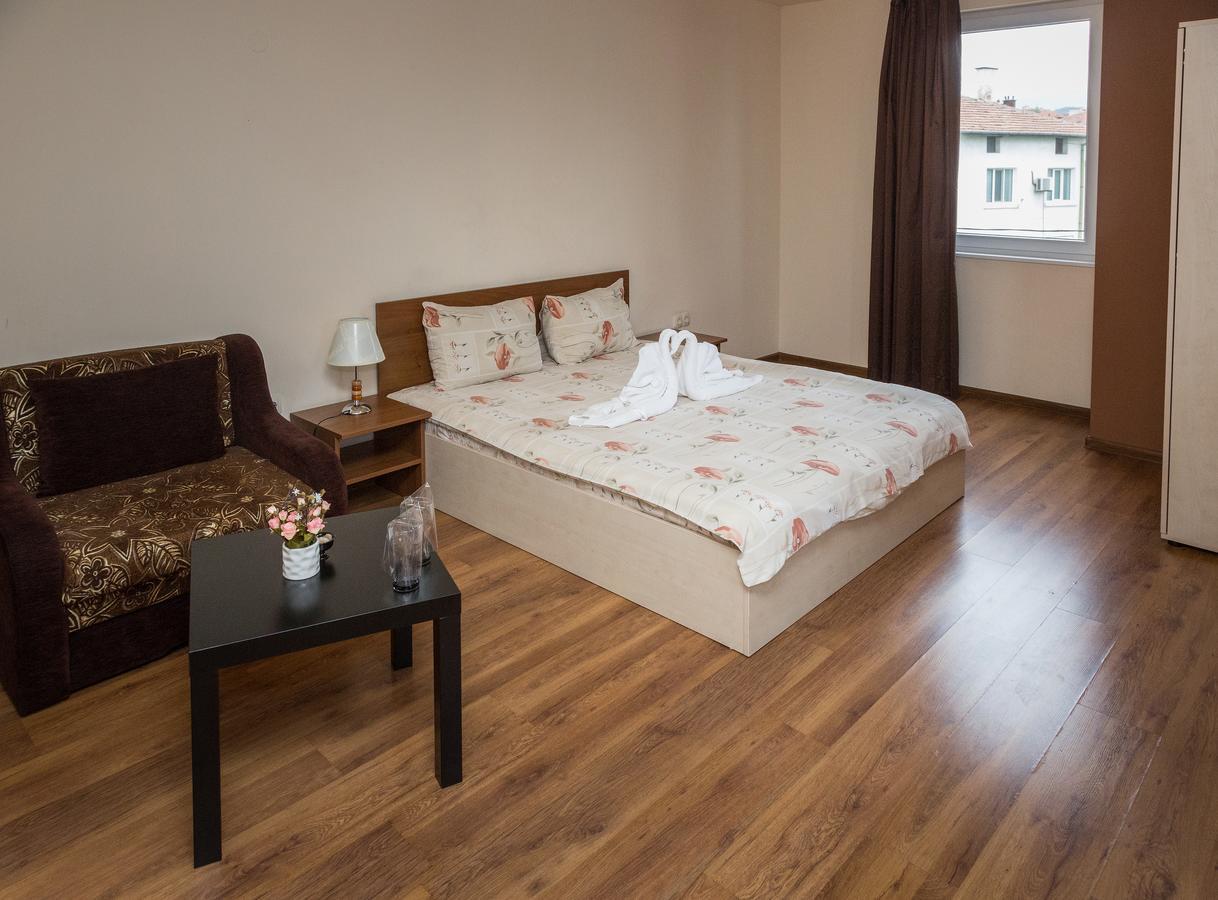 Hotel West Blagoevgrad Esterno foto