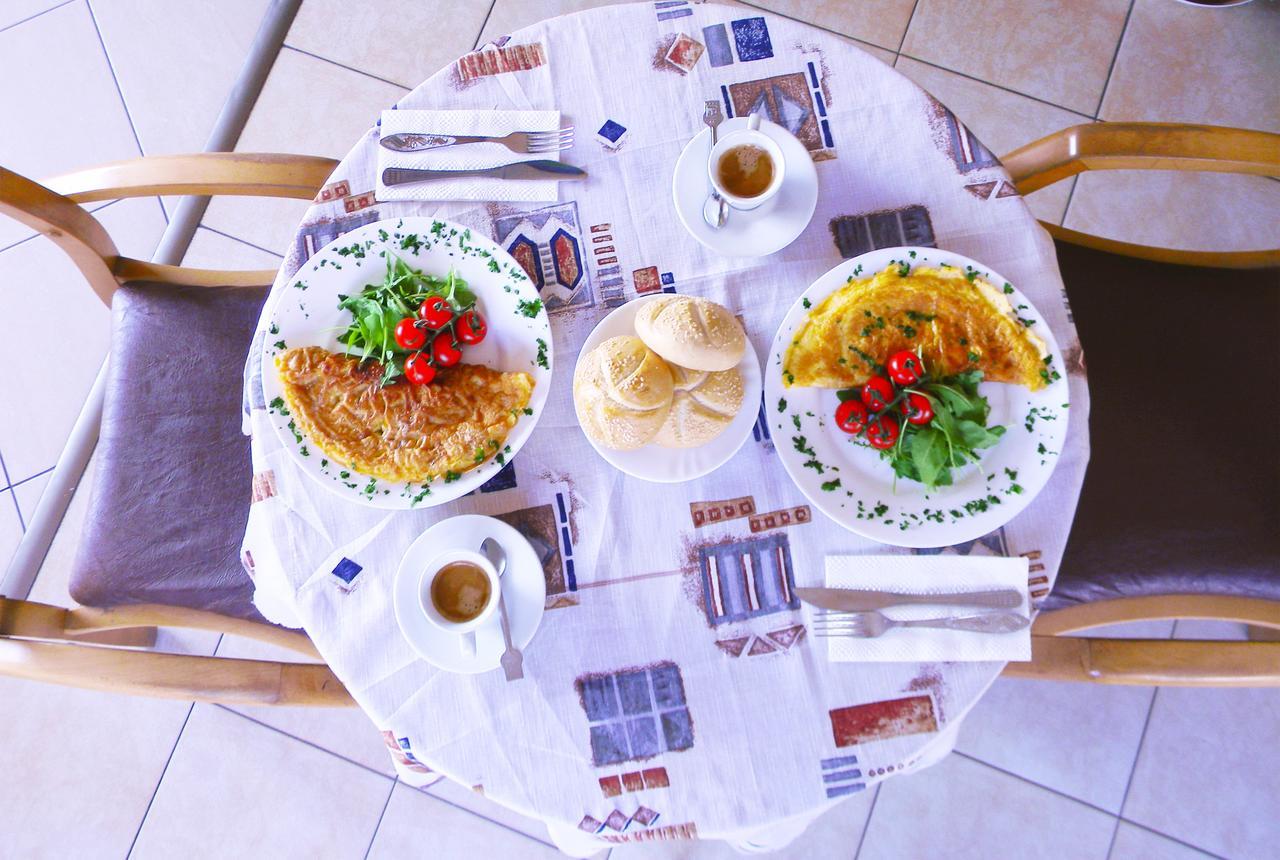 Hotel West Blagoevgrad Esterno foto