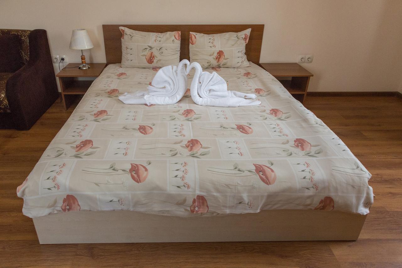 Hotel West Blagoevgrad Esterno foto